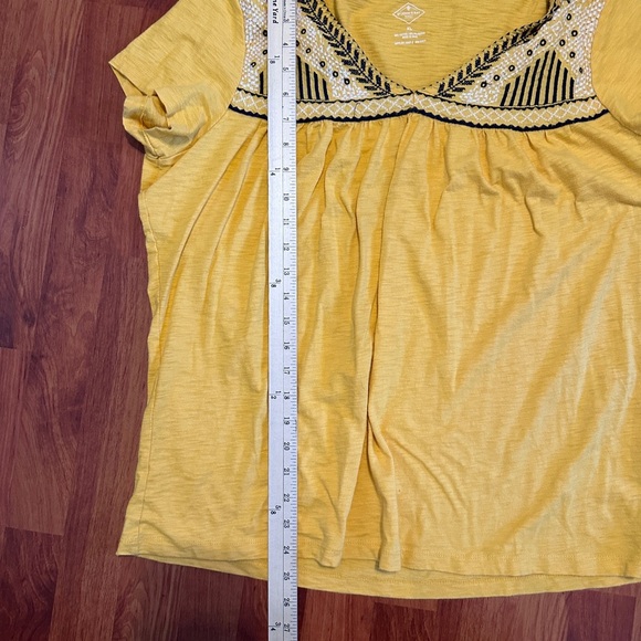 St. John's Bay Mustard Embroidered Blouse - Picture 4 of 7